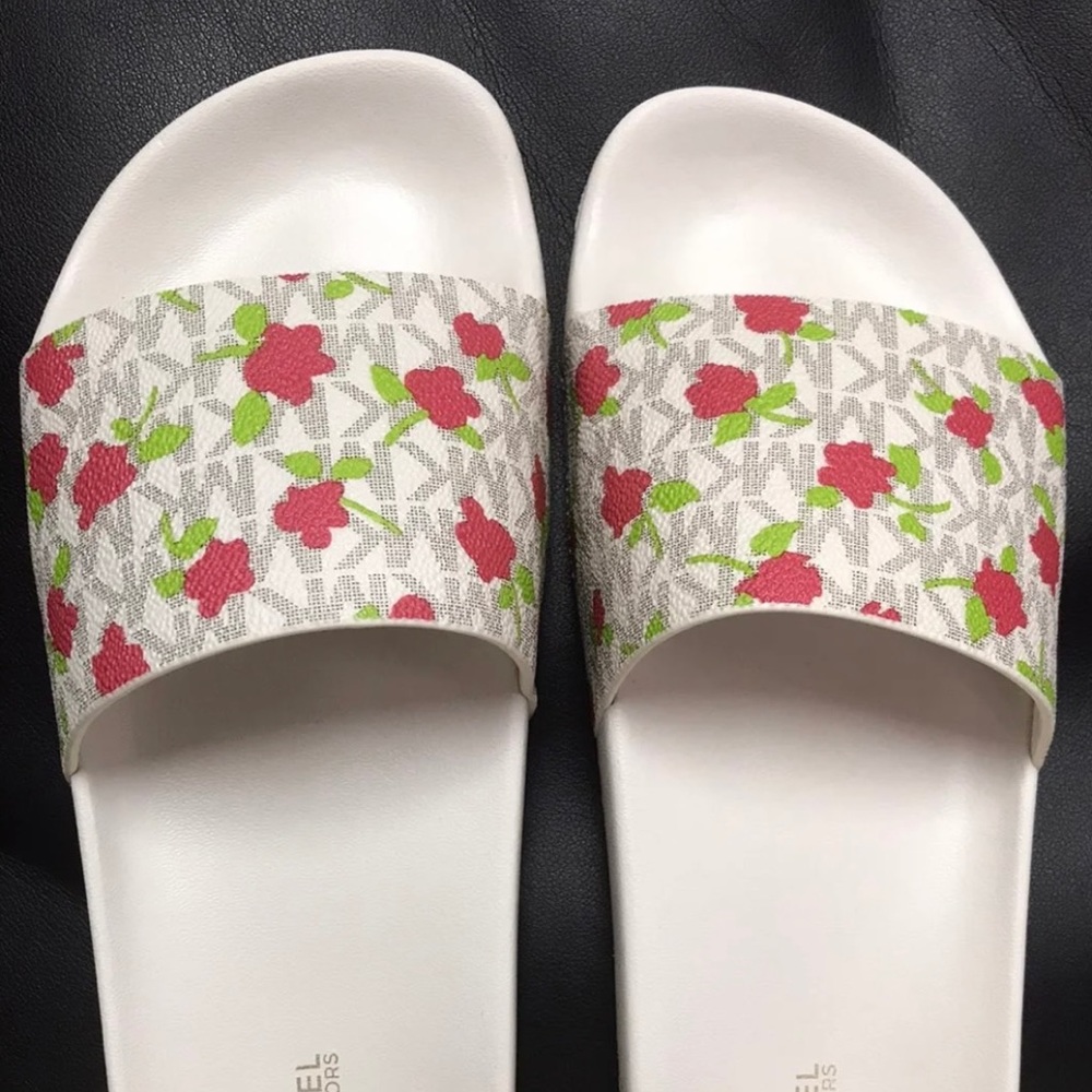 Michael Kors Gilmore Slides with Floral - Picture 2 of 7